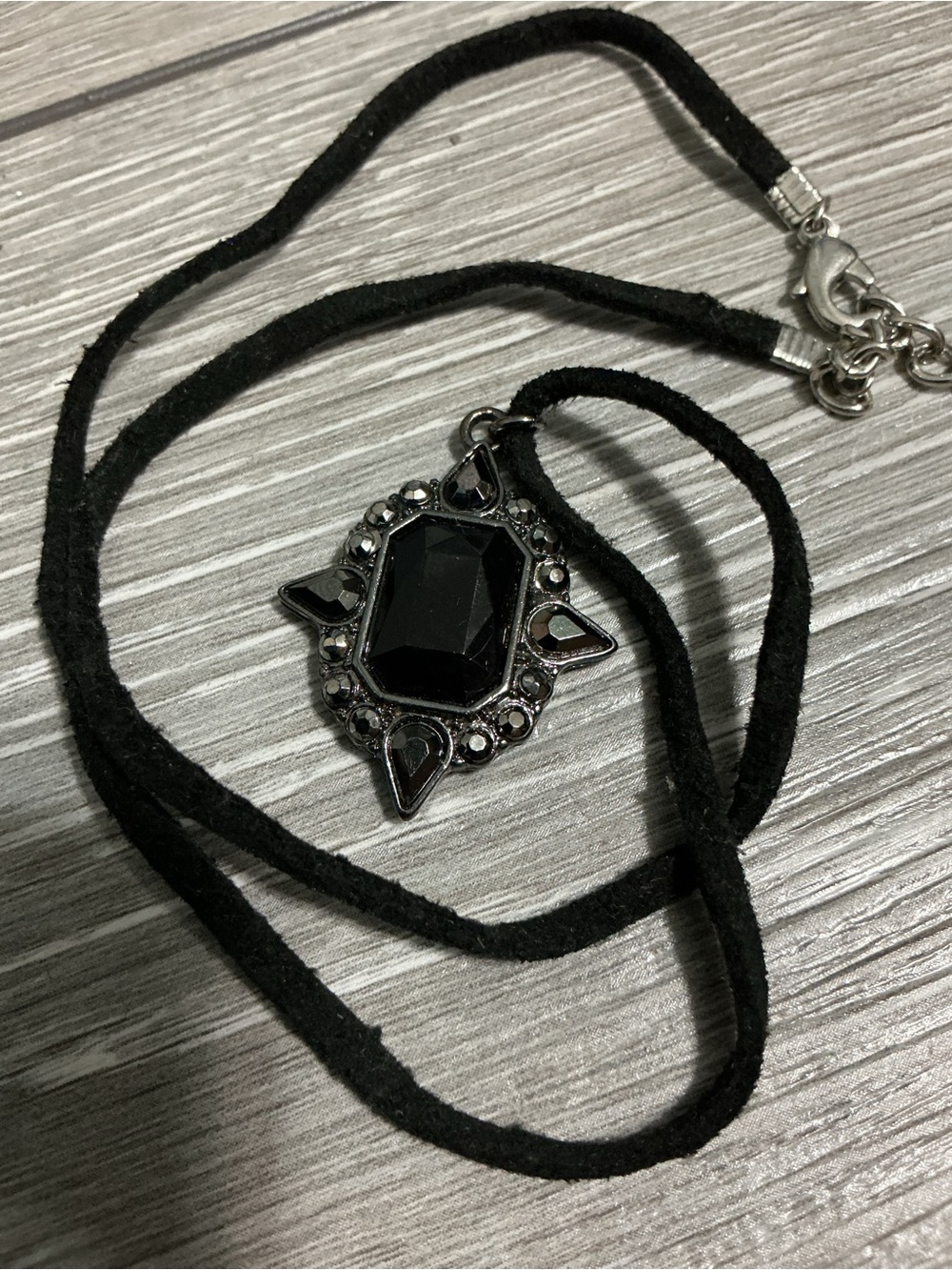 Gothic Art Deco Style Black Glass Rhinestone Pendant Necklace